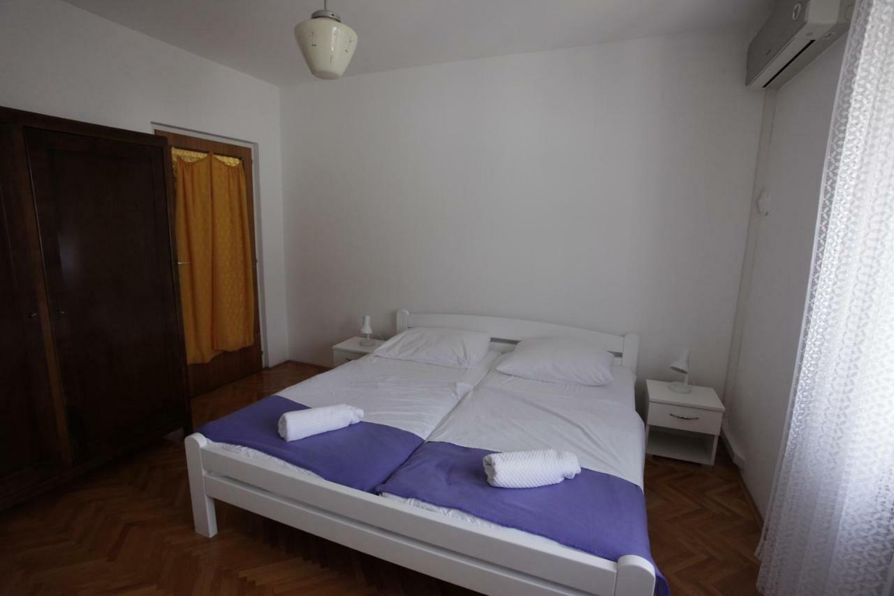 Guest House Balazevic Novi Vinodolski Exterior foto